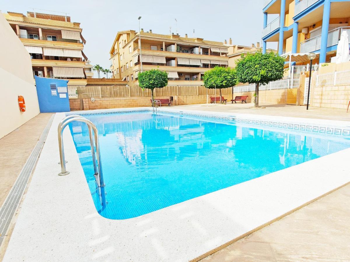 Global Properties, Con Piscina Y Terraza En Canet Playa Canet d'En Berenguer