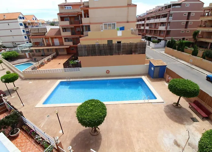 Global Properties, Apartamento Con Piscina Y Terraza En Canet Playa